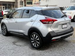 
										Nissan Kicks Advance 2019 full									
