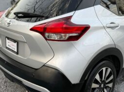 
										Nissan Kicks Advance 2019 full									