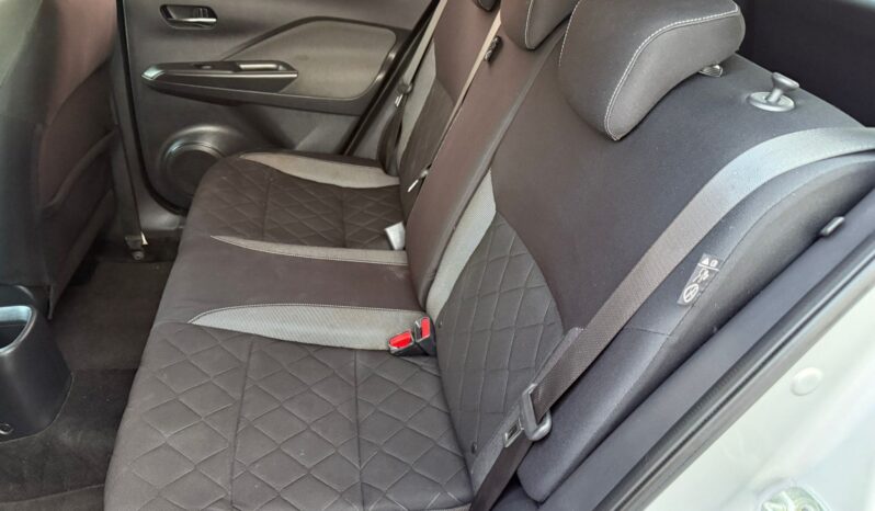 
								Nissan Kicks Advance 2019 full									