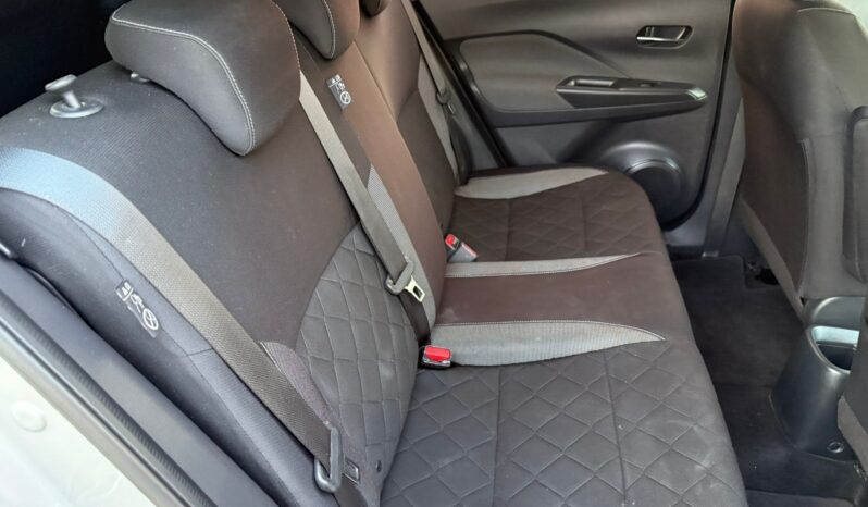 
								Nissan Kicks Advance 2019 full									