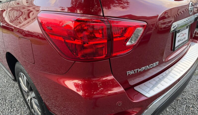 Nissan Pathfinder Advance 2017 full
