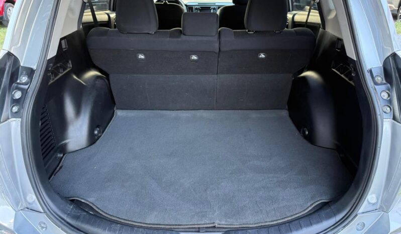 Toyota RAV4 LE 2017 full