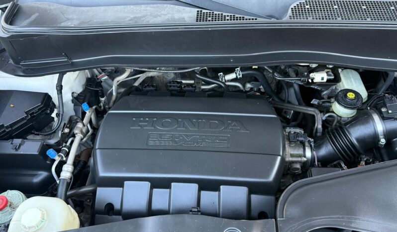 
								Honda Pilot Touring 2015 full									