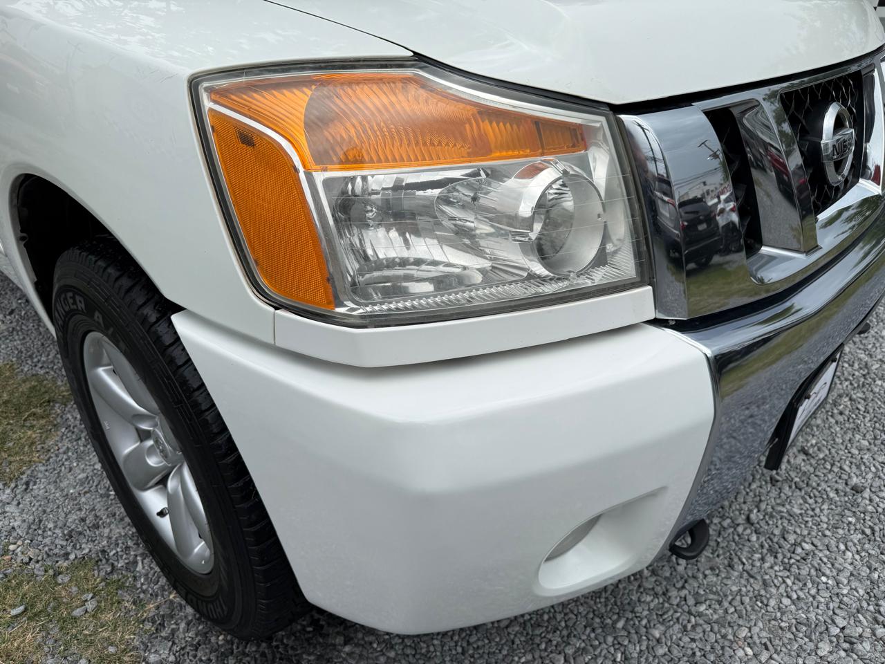 NISSAN TITAN 2012