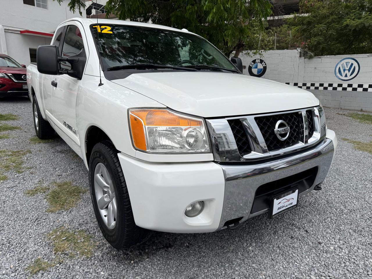 NISSAN TITAN 2012