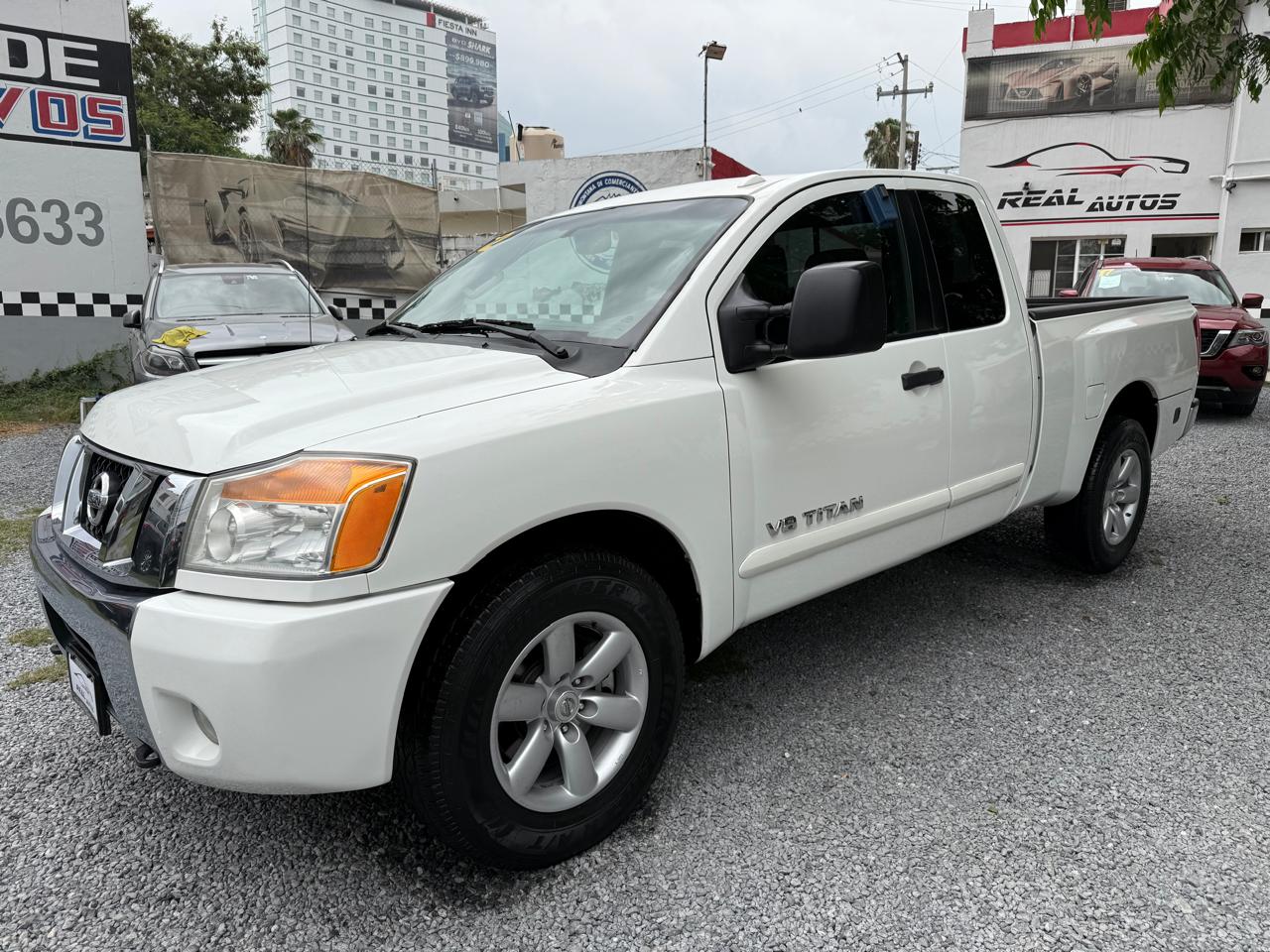 NISSAN TITAN 2012