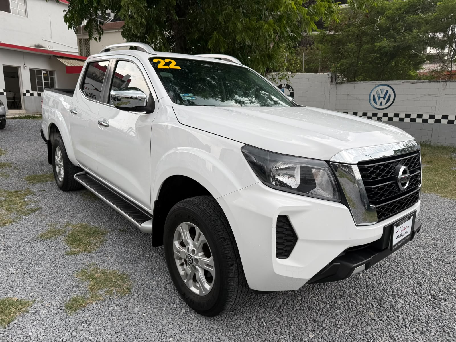 NISSAN FRONTIER LE 2022
