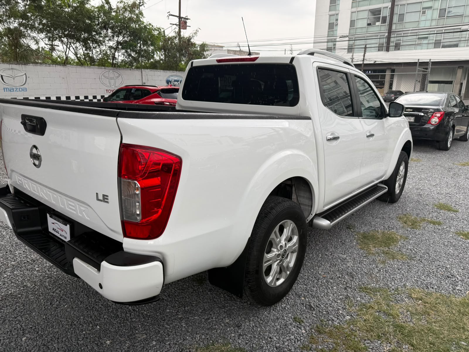 NISSAN FRONTIER LE 2022