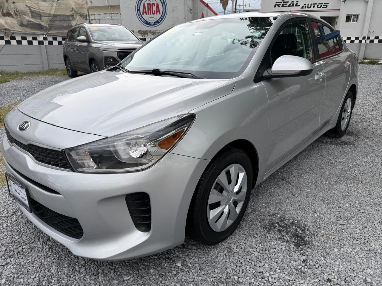 KIA RIO EX 2018