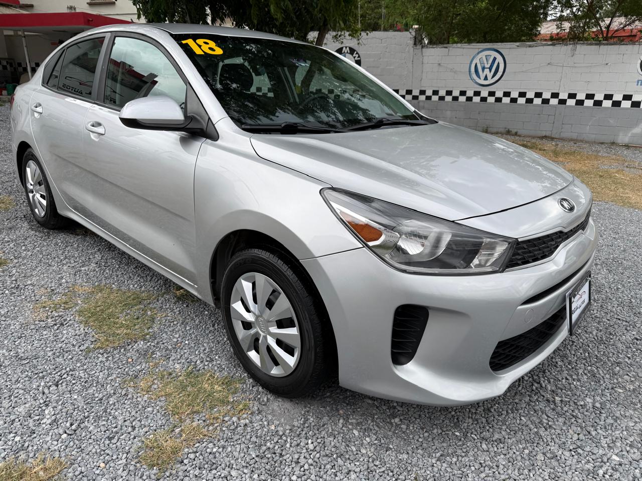 KIA RIO EX 2018