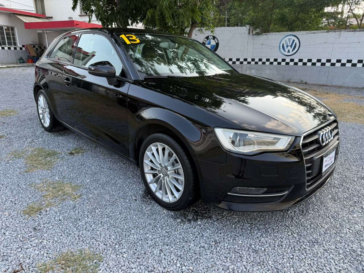 AUDI A3 AMBIENTE 2013